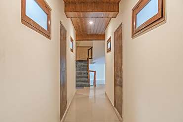 Hotel Silver Moon Manali
